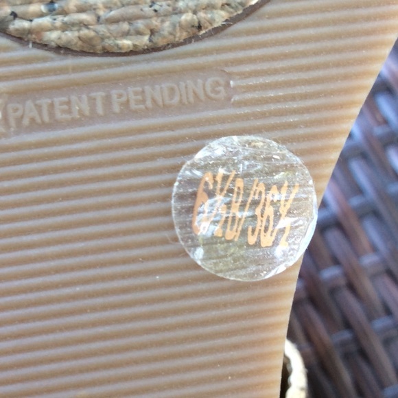 LUCKY BRAND MAGNOLIA CORK WEDGES - Picture 6 of 8